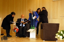 Uroczystość wręczenia tytułu doktora honoris causa Uniwersytetu Zielonogórskiego Krzysztofowi Pendereckiemu (fot. 22)