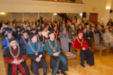 Uroczystość wręczenia tytułu doktora honoris causa Uniwersytetu Zielonogórskiego profesorowi Janowi Węglarzowi (fot. 14)