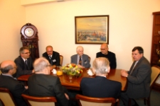 Uroczystość wręczenia tytułu doktora honoris causa Uniwersytetu Zielonogórskiego profesorowi Owenowi Gingerichowi (fot. 1)