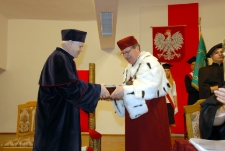 Uroczystość wręczenia tytułu doktora honoris causa Uniwersytetu Zielonogórskiego profesorowi Owenowi Gingerichowi (fot. 67)
