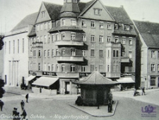 Zielona G&oacute;ra / Gr&uuml;nberg; Niedertorplatz; skrzyżowanie ul. Kupieckiej, ul. Żeromskiego i al. Niepodległości