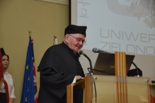 Uroczystość wręczenia tytułu doktora honoris causa Uniwersytetu Zielonogórskiego profersorowi Ericowi Rogersowi (fot. 8)