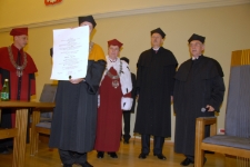 Uroczystość wręczenia tytułu doktora honoris causa Uniwersytetu Zielonogórskiego profesorowi Janowi Węglarzowi (fot. 31)
