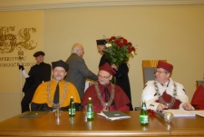 Uroczystość wręczenia tytułu doktora honoris causa Uniwersytetu Zielonogórskiego profesorowi Janowi Węglarzowi (fot. 46)