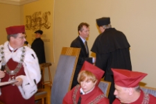 Uroczystość wręczenia tytułu doktora honoris causa Uniwersytetu Zielonogórskiego profesorowi Janowi Węglarzowi (fot. 53)