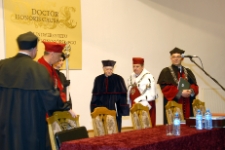 Uroczystość wręczenia tytułu doktora honoris causa Uniwersytetu Zielonogórskiego profesorowi Owenowi Gingerichowi (fot. 26)
