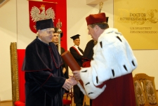 Uroczystość wręczenia tytułu doktora honoris causa Uniwersytetu Zielonogórskiego profesorowi Owenowi Gingerichowi (fot. 56)