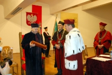 Uroczystość wręczenia tytułu doktora honoris causa Uniwersytetu Zielonogórskiego profesorowi Owenowi Gingerichowi (fot. 58)